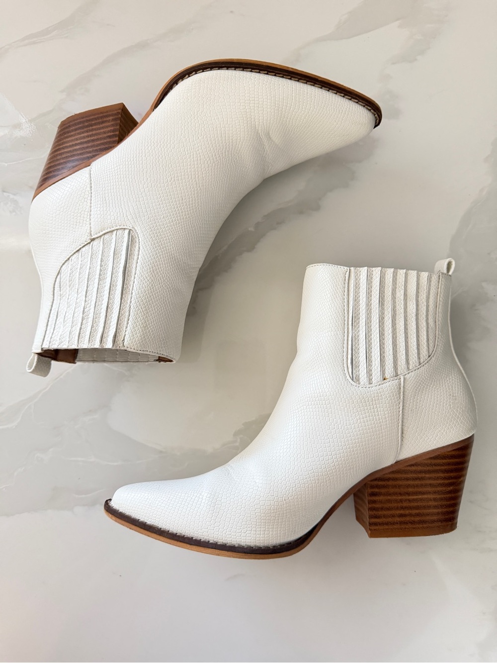 A RIDER GIRL Booties
